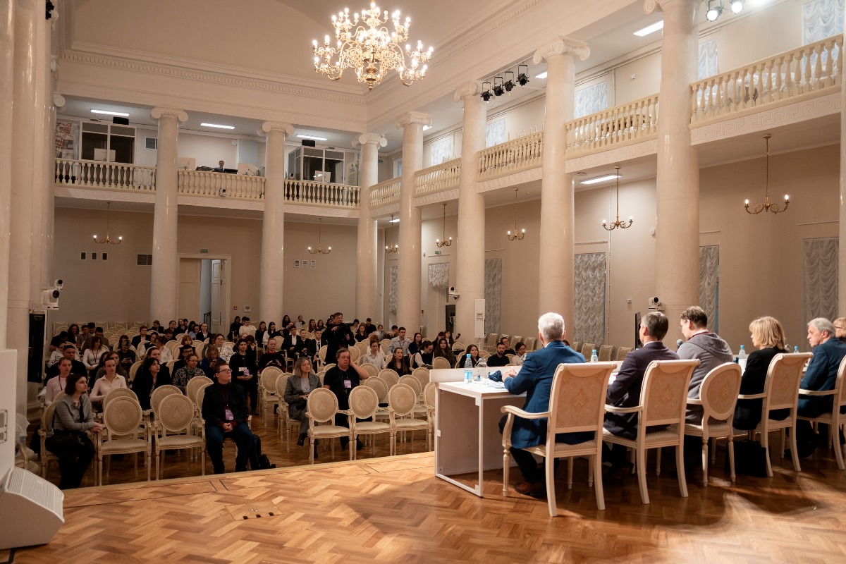 Студенты ВШМО на IV Международной научной конференции СНО СПбГУ